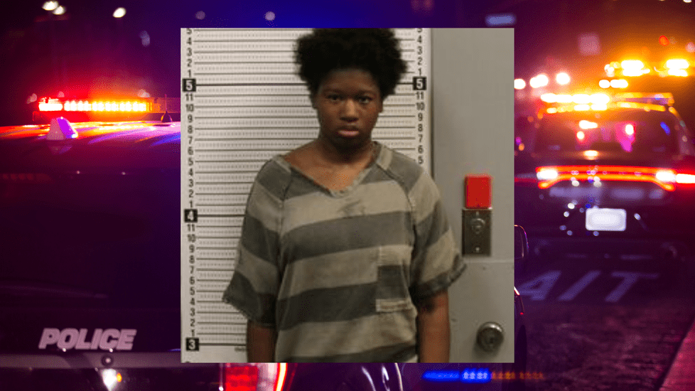 Patient Charged with Felony for Punching Nurse, Claims She 'Couldn't Fight Urge' to Attack