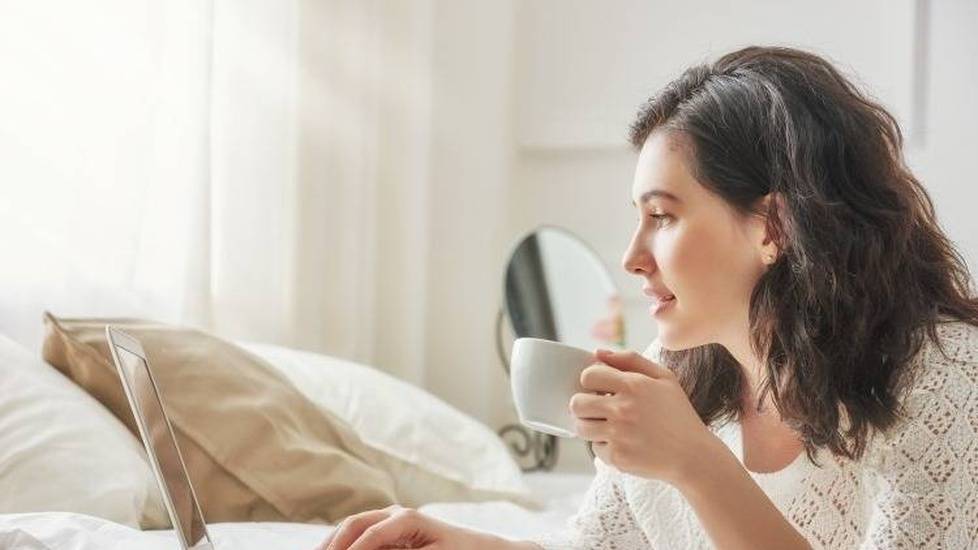 Top 3 Pros and Cons of Online Nursing Classes