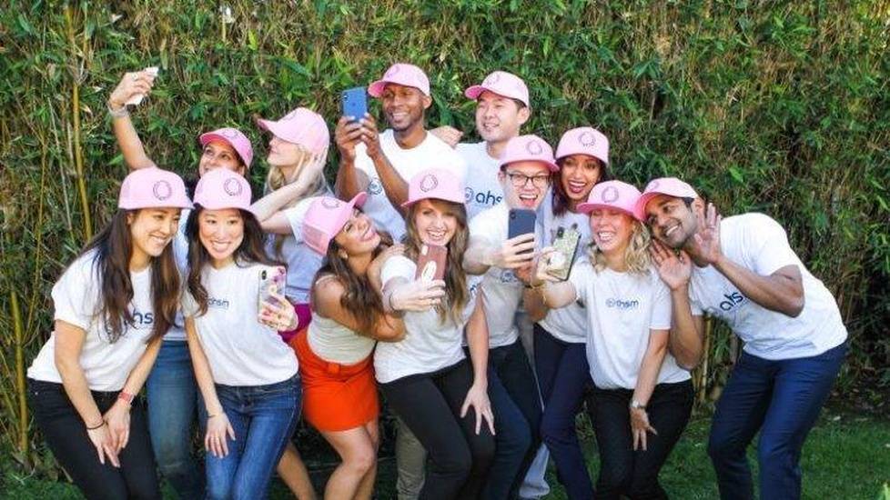 Doctors And Nurses Team Up To Launch the Association for Healthcare Social Media