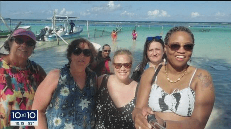 6 Off Duty Nurses Save a Life on Cruise Ship to the Caribbean