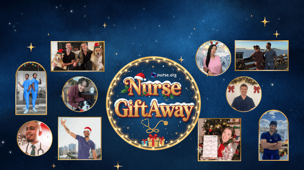 @ThatMagicalNurse's Holiday Nurse GiftAway: Closed