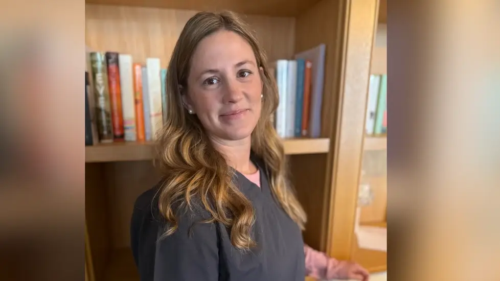 My Freelance Nurse Writer Career Thrived—Until 2025. Now I’m Going Back to the Bedside