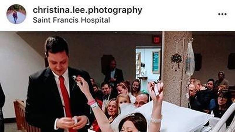 Couple Gets Married In Hospital, What Happens 18 Hours Later Will Make You Cry