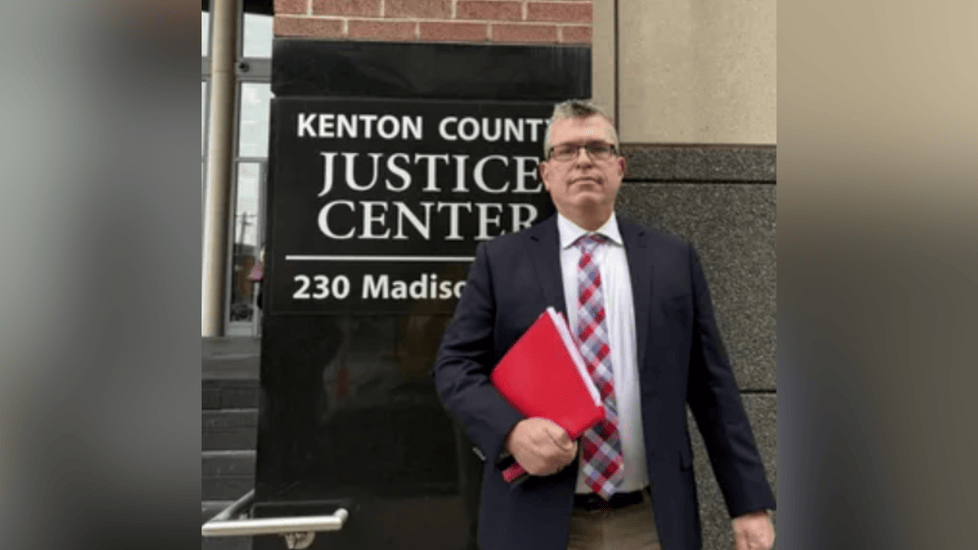 Male Nurse Says He Was Fired Over Gender Stereotypes - Files Discrimination Lawsuit