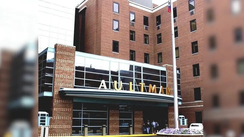 Ohio Hospital Shooting Leaves Nurse Tech Injured in Crossfire