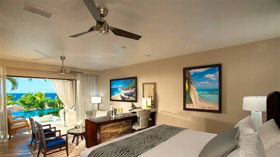 Nurses Can Win a FREE Caribbean Vacation at a Sandals Resorts Butler Suite — Here's How!