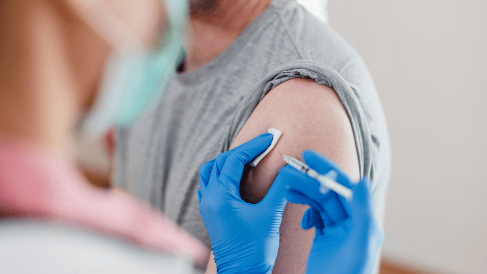 Bill Aims To Criminalize Healthcare Providers Who Administer mRNA Vaccines in Iowa