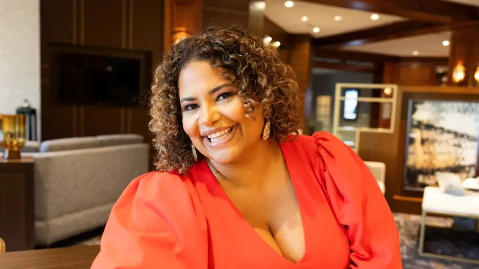 farah laurent dream nurse life