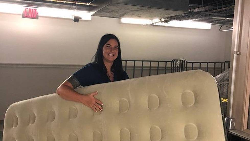 Travel Nurse Spent 7 Nights At The Hospital During Hurricane Florence And This Is Why