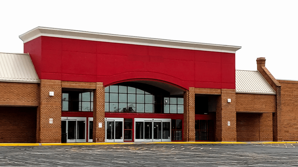 Empty Shopping Malls Are Being Converted into Medical Centers