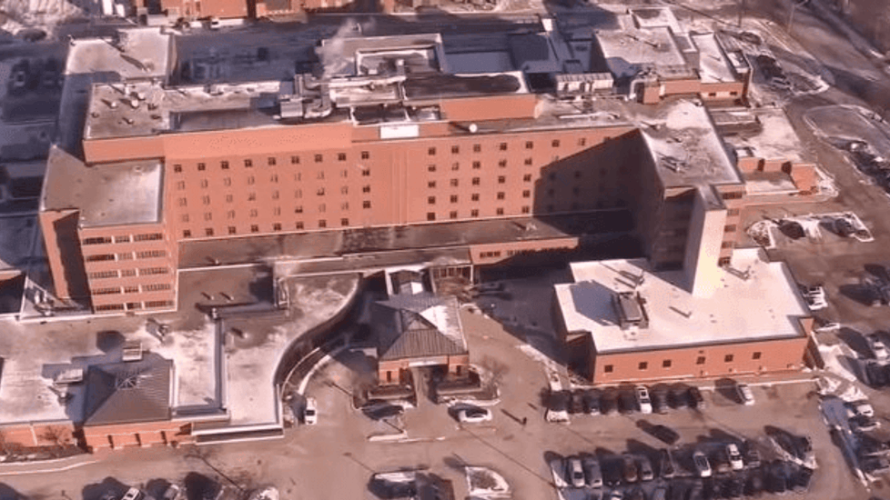 Coroner Reveals Safety Failures Behind Patient’s Freezing Death on Hospital Rooftop