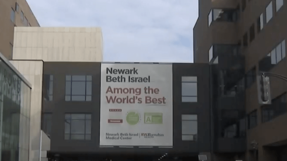 Nurses  Slashed by Knife-Wielding Visitor at Beth Israel Medical Center