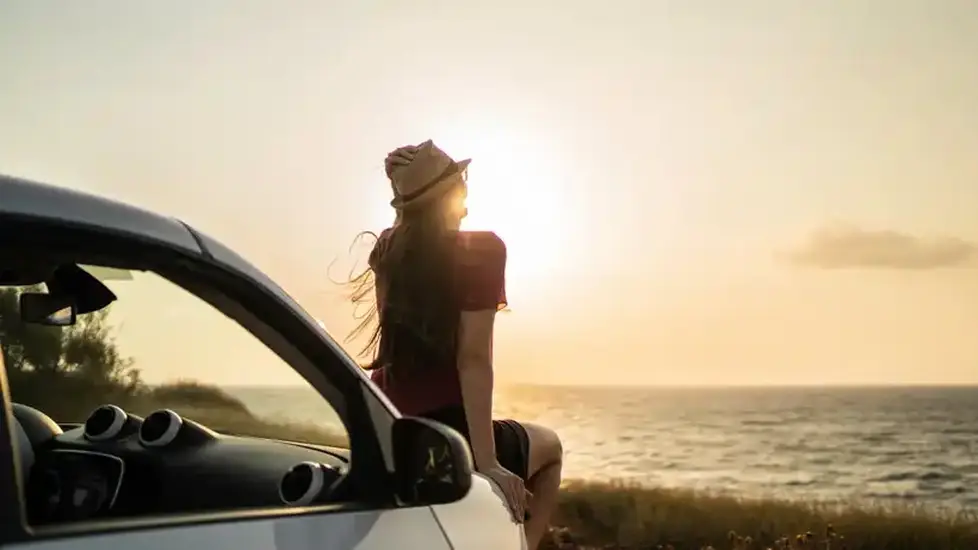 travel nurse at the beach