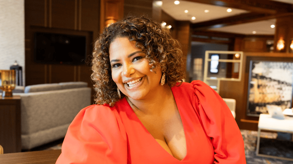 farah laurent dream nurse life